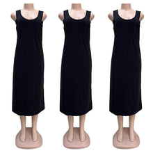 تحميل الصورة في عارض المعرض, 3- قطع شلحة كاملة كت ( كتف عريض ) مع دانتيل حرير أصلي ضد اللصق بمقاسات مختلفة